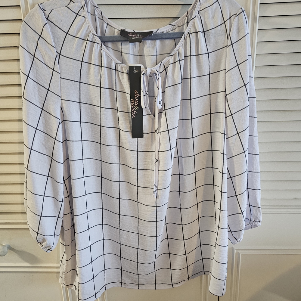 Chaps White and Black Checkered Women's Top